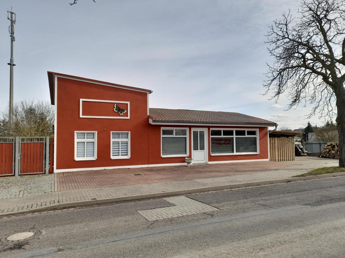Passow  Uckermark "Ferienwohnung Sommerfugl " מראה חיצוני תמונה